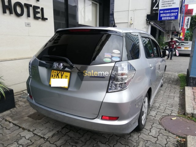 Honda fit shuttle 2013