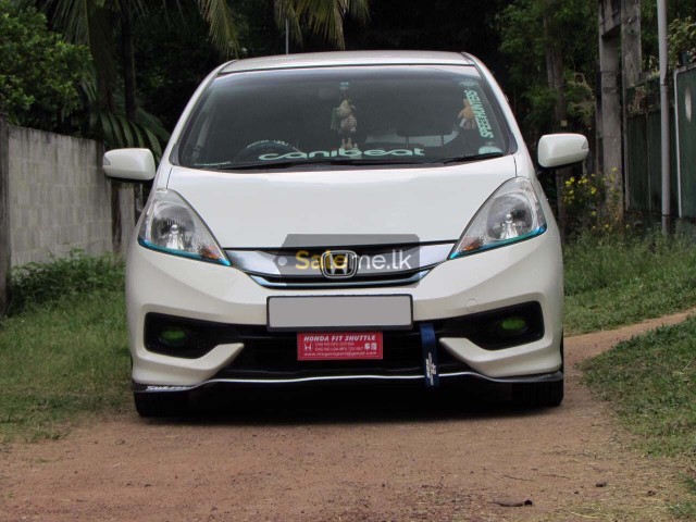 Honda fit shuttle 2013